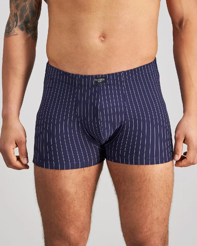 Seamless men's briefs for a smooth look under clothesCotton Stretch Mens Trunk