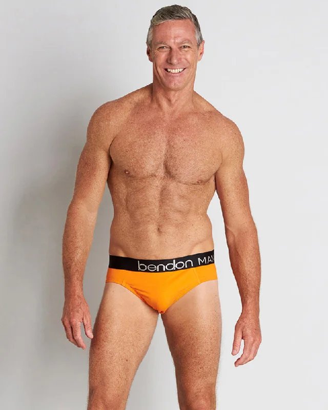 Slim - fit men's briefs for a modern styleEveryday Essential Mens Brief - Clearance