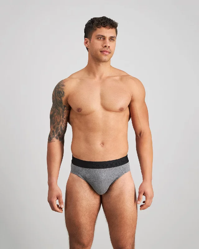Vintage - style men's briefs for a retro lookEveryday Essential Mens Brief