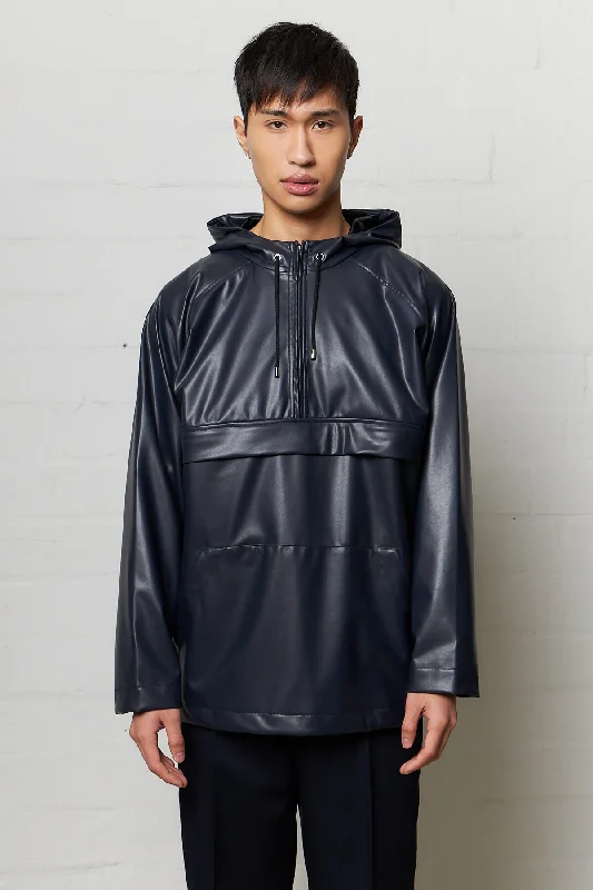 Windbreaker upcycled pleather