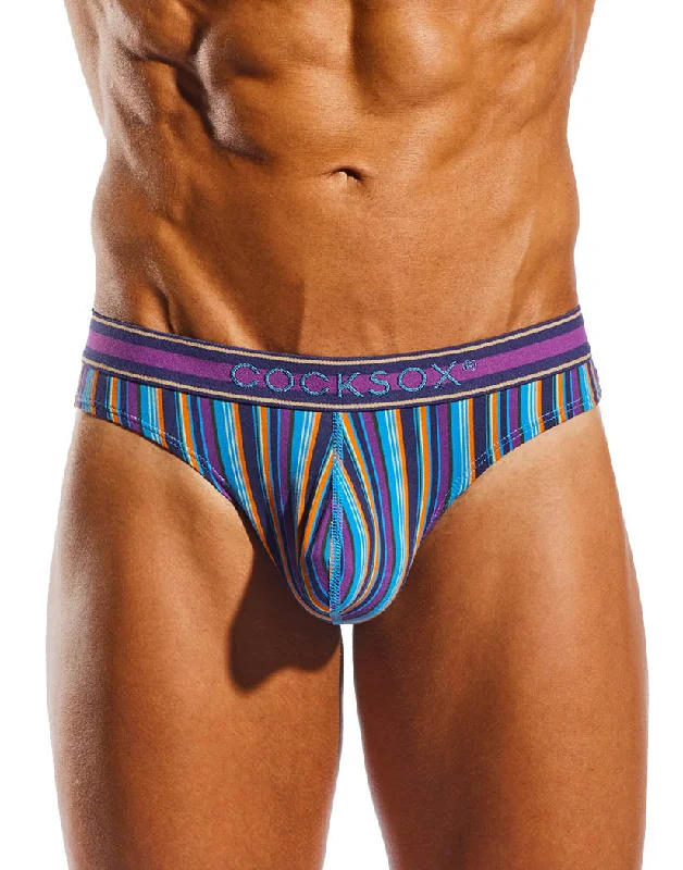 Seamless men's thongs for a discreet lookCocksox Elegance Sports Thong Long Island CX05SP