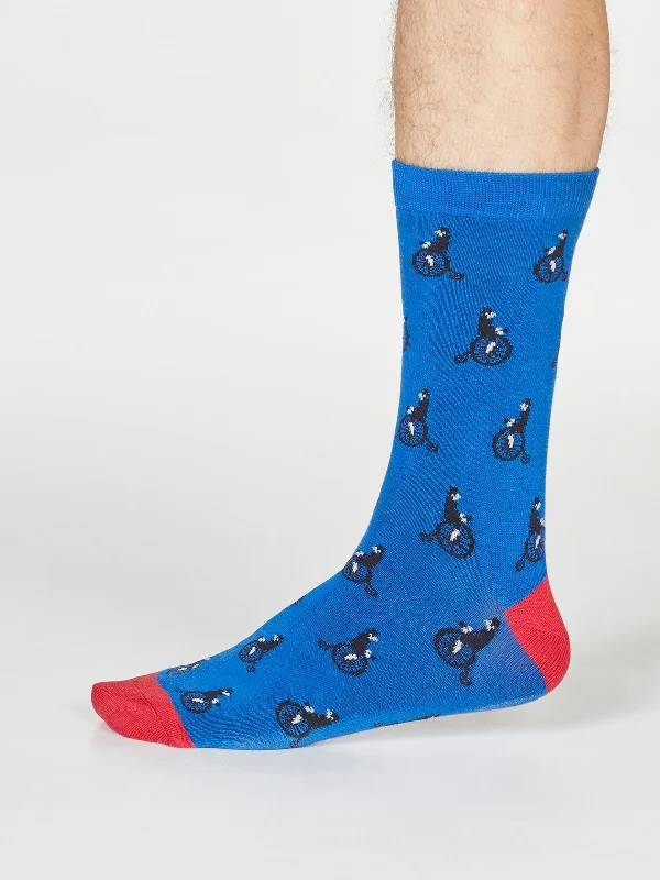 Hiking men's socks for outdoor adventuresAshton Bicycle Socks - Bright Blue