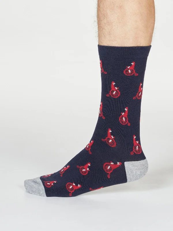 Cashmere men's socks for a luxurious feelAshton Bicycle Socks - Dark Navy