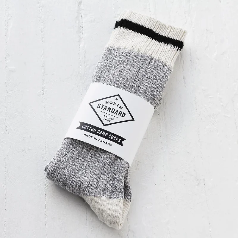 Cashmere men's socks for a luxurious feelCotton Camp Socks (Black)