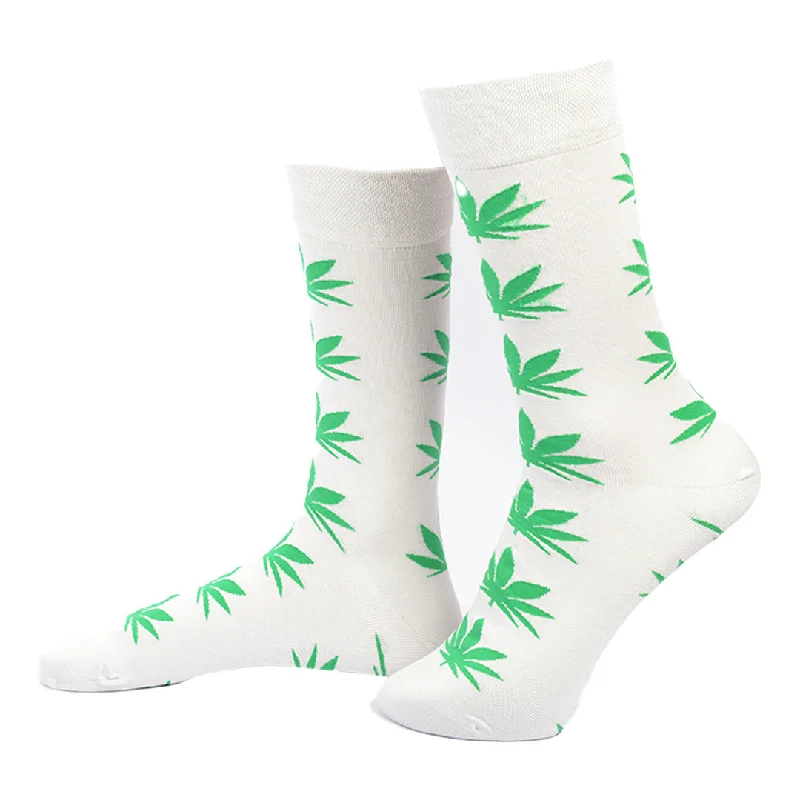 Patterned men's crew socks, like argyle or plaidLeafy Whites-Crew Socks Bamboo Socks Patterned men's crew socks, like argyle or plaidLeafy Whites-Crew Socks Bamboo Socks