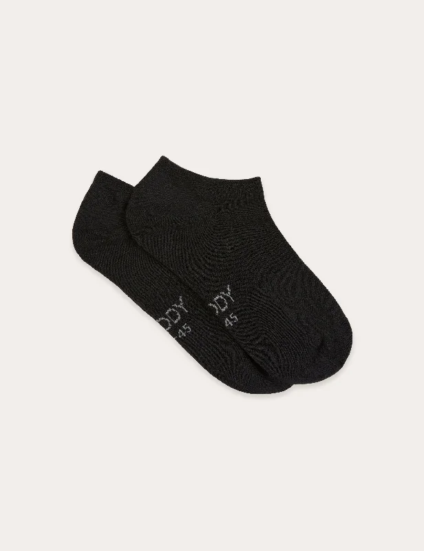 Sheer men's socks for a delicate appearanceEveryday No Show Socks - Black