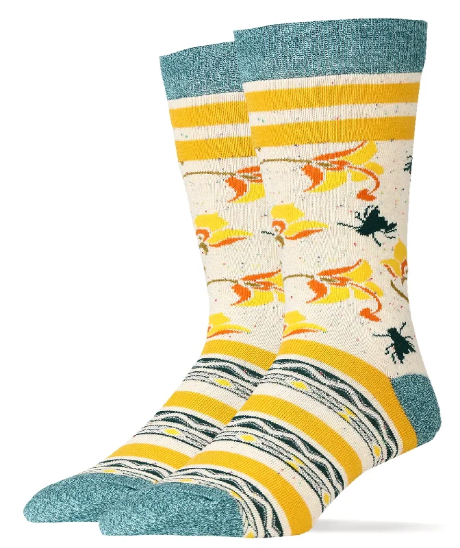 Striped men's crew socks for a classic lookFriendship Blooms