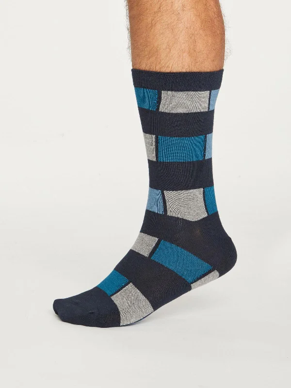 Thermal men's socks for cold climate protectionGeo Stripe Socks - Midnight Navy