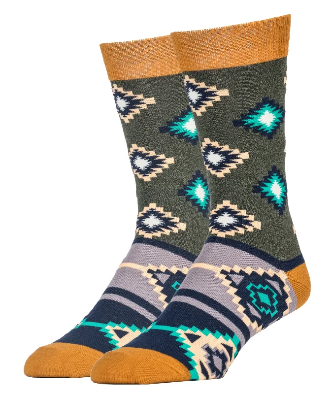 Breathable men's crew socks for all - day wearLemongrass Ale