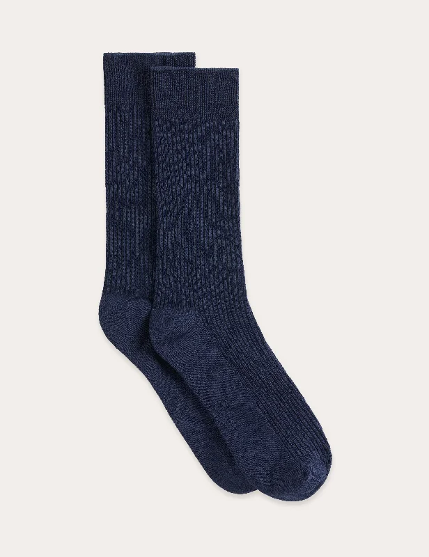 Sheer men's socks for a delicate appearanceRibbed Crew Socks - Navy
