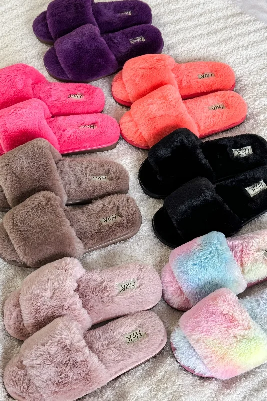 Stretchable men's socks for a flexible fitSlipper Slides Faux Fur