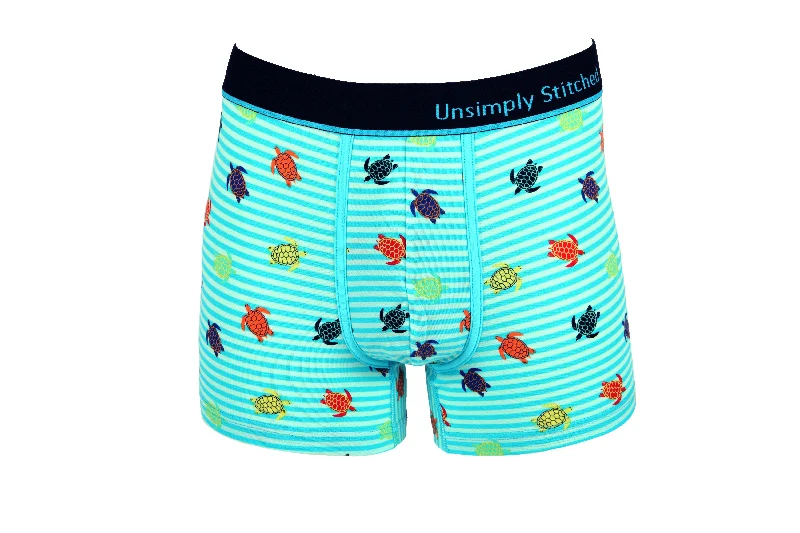 Printed men's trunks with eye - catching motifsTURTLE STRIPE BOXER TRUNK