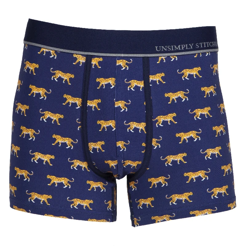 Breathable men's trunks for all - day wearCheetah Boxer Trunk