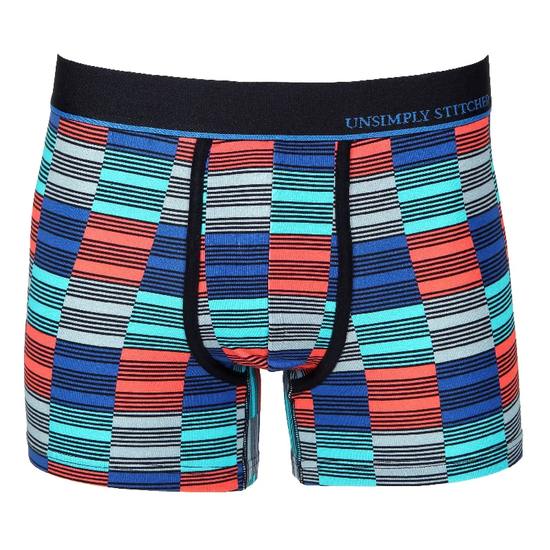 Cotton men's trunks for a comfortable fitCheckered Stripe Boxer Trunk