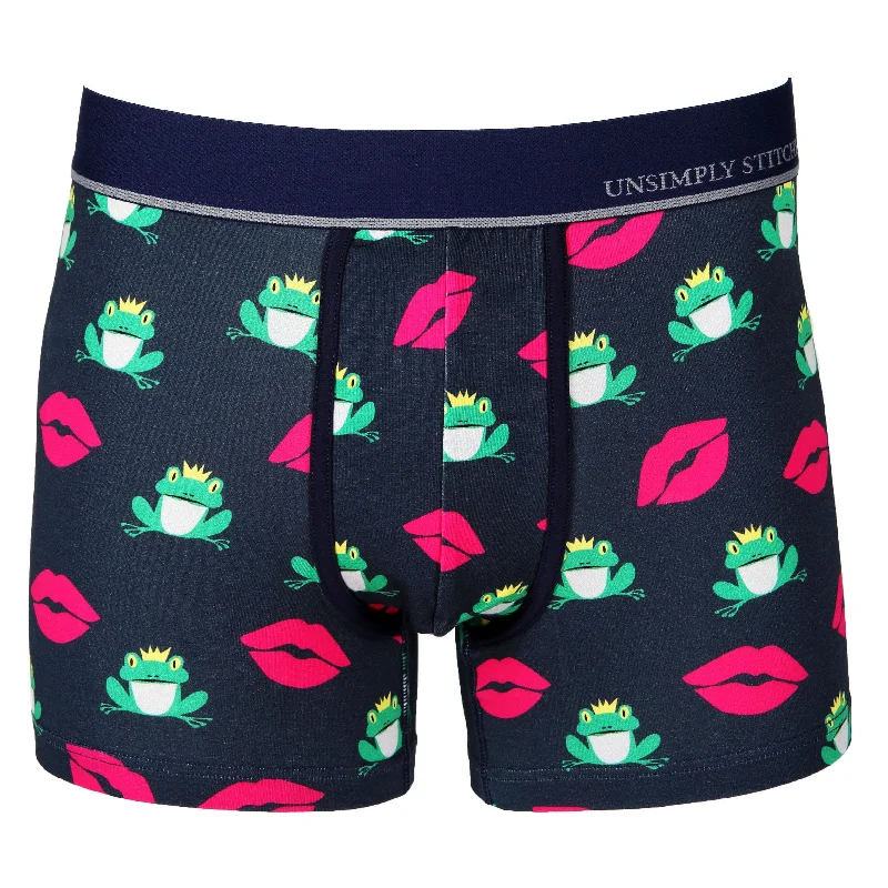 Low - rise men's trunks for a trendy lookKiss The Prince Boxer Trunk