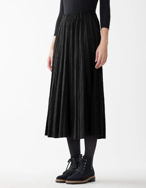 Patterned men's thongs, such as stripes or polka dots27"-29"-34" Elastic Waist Corduroy Accordian Pleat Skirt Black Patterned men's thongs, such as stripes or polka dots27"-29"-34" Elastic Waist Corduroy Accordian Pleat Skirt Black