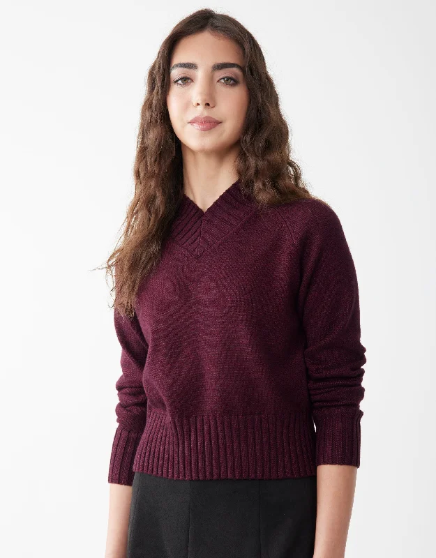 Elastic - banded men's thongs for a secure fitChunky Vneck Midriff Sweater Burgundy Heather