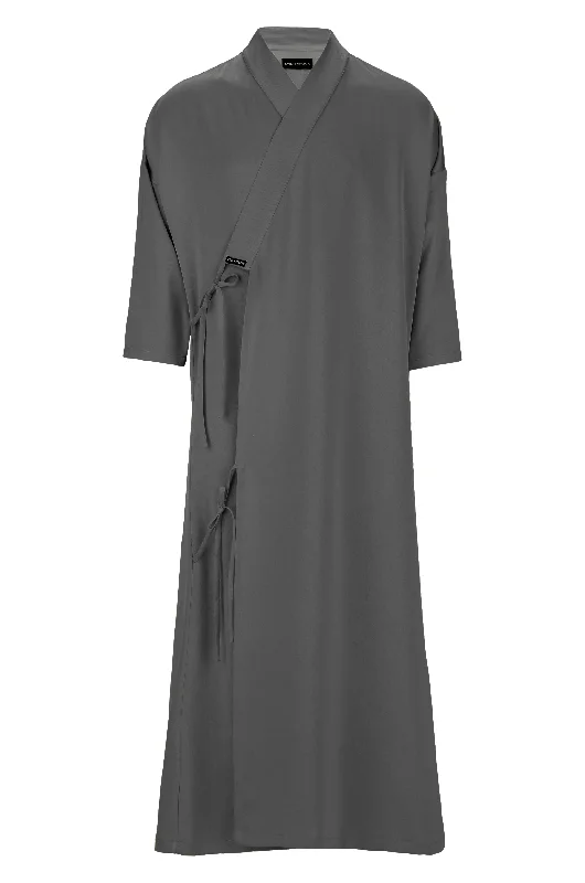 Patterned men's thongs, such as stripes or polka dotsGrey Tie Detail Bisht