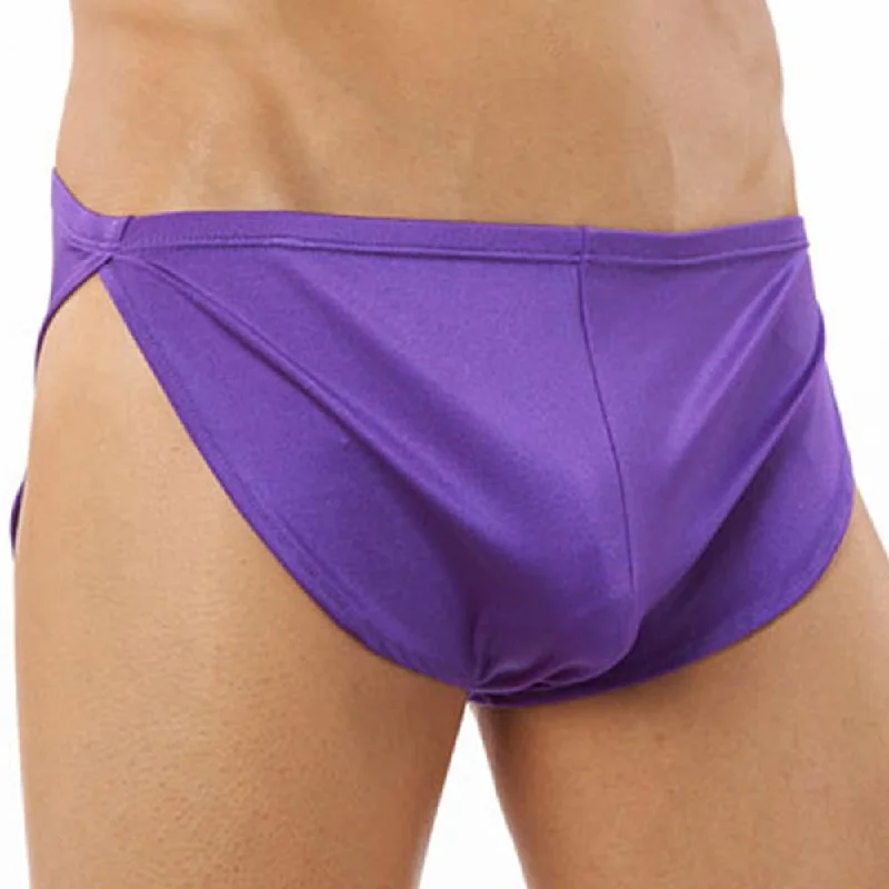 Lacy men's sexy underwear with a touch of sensualityCover Male CM109  Running Short