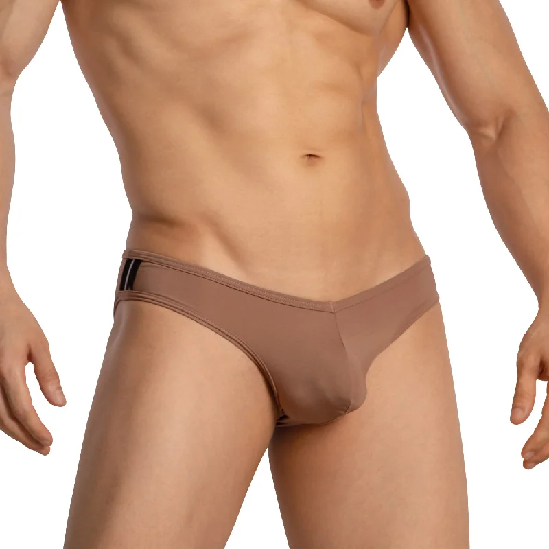 Leather men's sexy underwear for a bold lookFeel Thongs for Guys FEI024