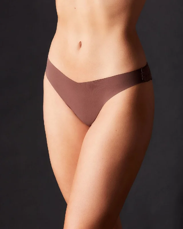Patterned men's thongs, such as stripes or polka dotsEstelle Thong