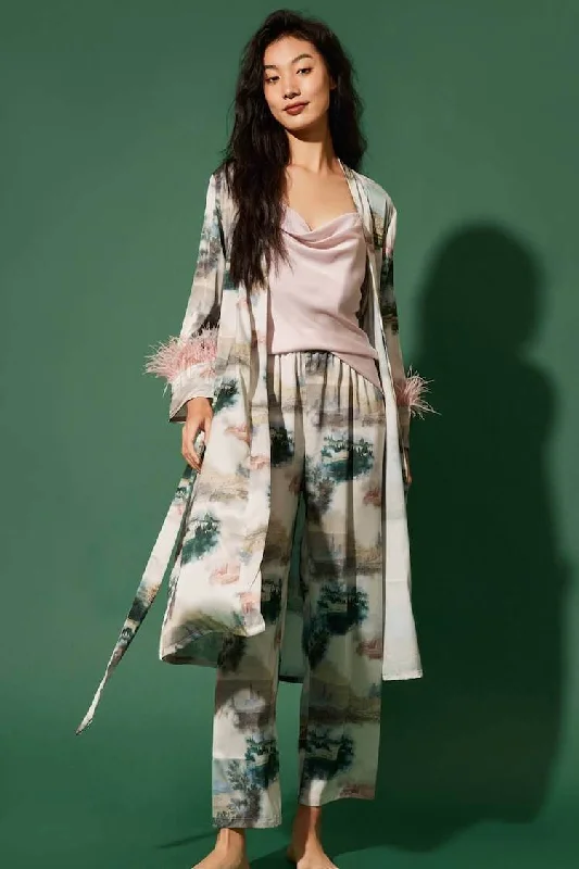 Seamless men's thongs for a discreet lookLandscape Printed 3 Piece Feather Pajama Set