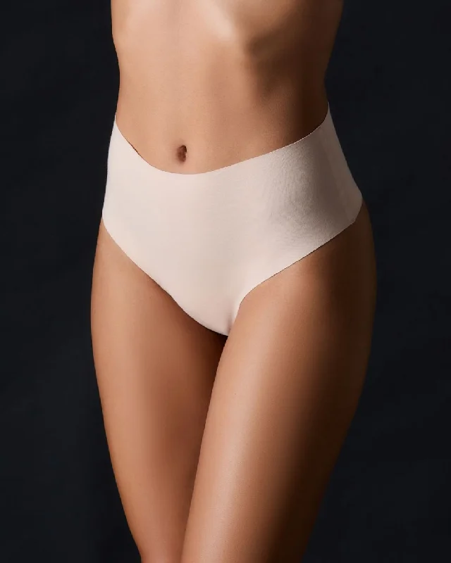 Elastic - banded men's thongs for a secure fitOrganic Cotton High Rise Thong