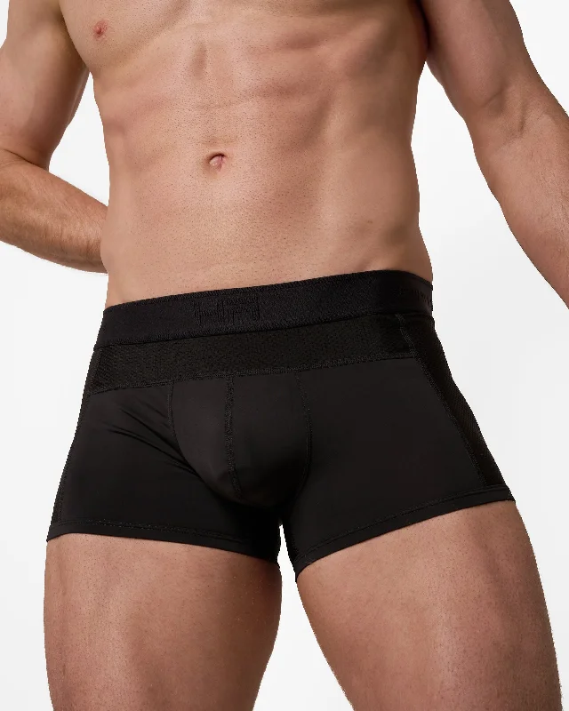 Soft - touch men's trunks for a gentle feelBase Layer Trunk