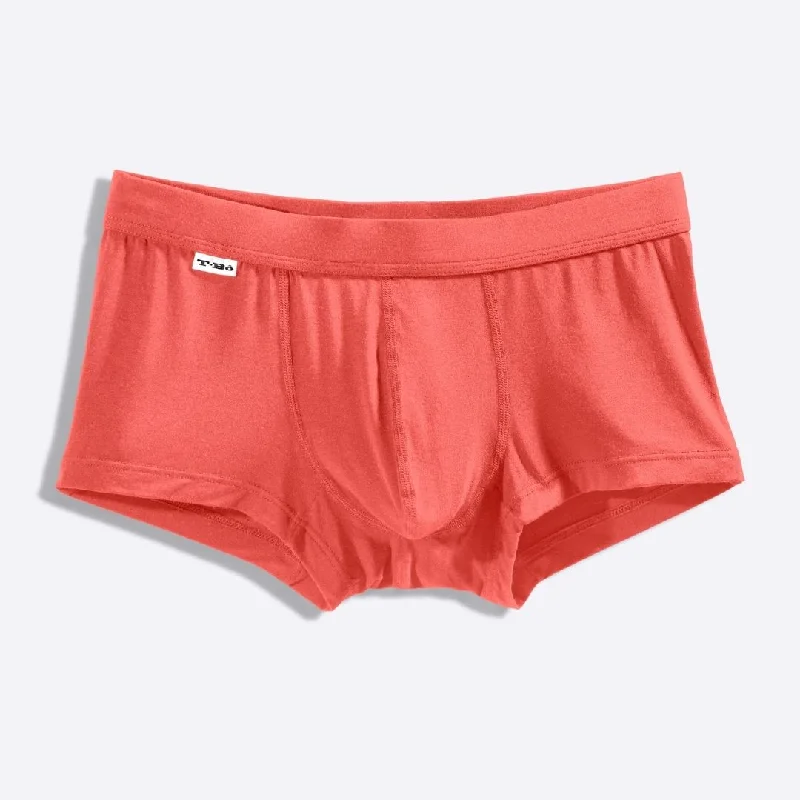 Breathable men's trunks for all - day wearThe Hot Coral Trunk
