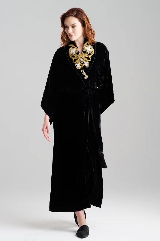Tag - less men's thongs to prevent irritationVelvet Embroidered Shawl Collar Robe